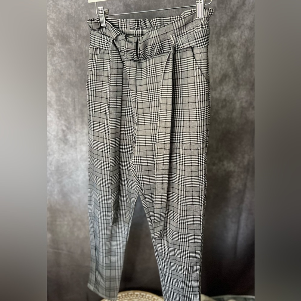 SHEIN Plaid Paper Bag Pants | Sz M